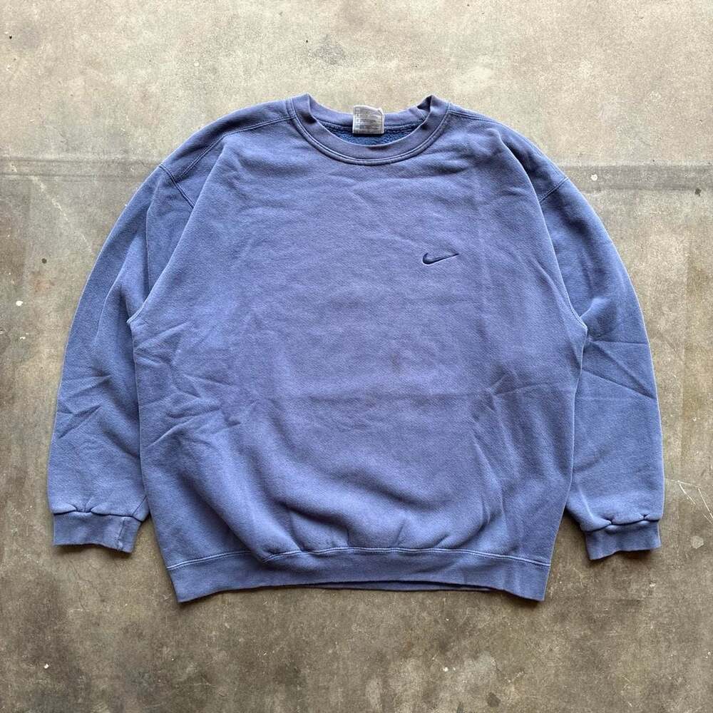 Vintage 1990s Nike Embroidered Swoosh Crewneck Sweatshirt